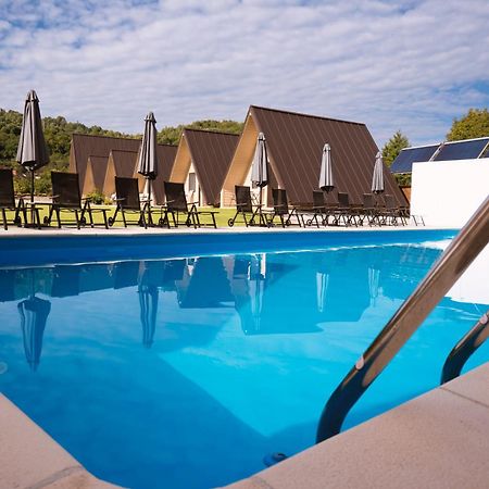 La Casute Otel Capatineni-Paminteni Dış mekan fotoğraf