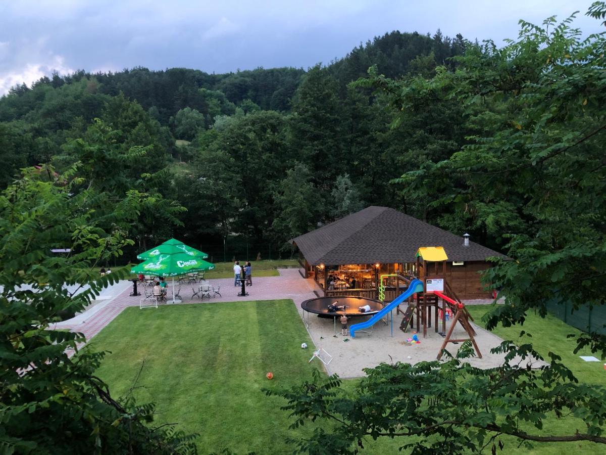 La Casute Otel Capatineni-Paminteni Dış mekan fotoğraf